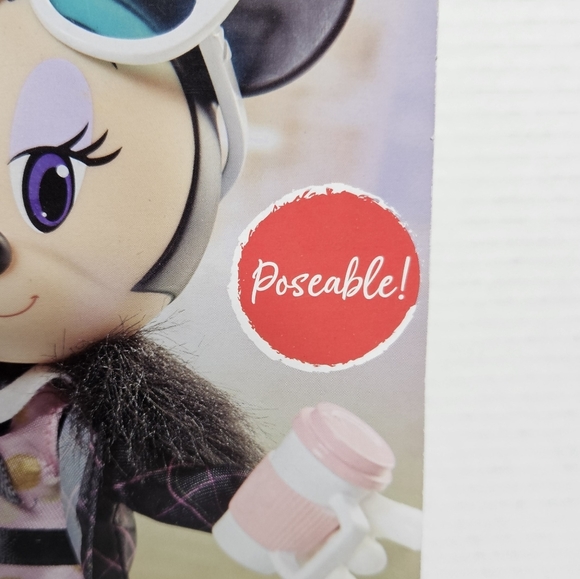 New Disney Sweet Latte Minnie Mouse Figure - Picture 3 of 10